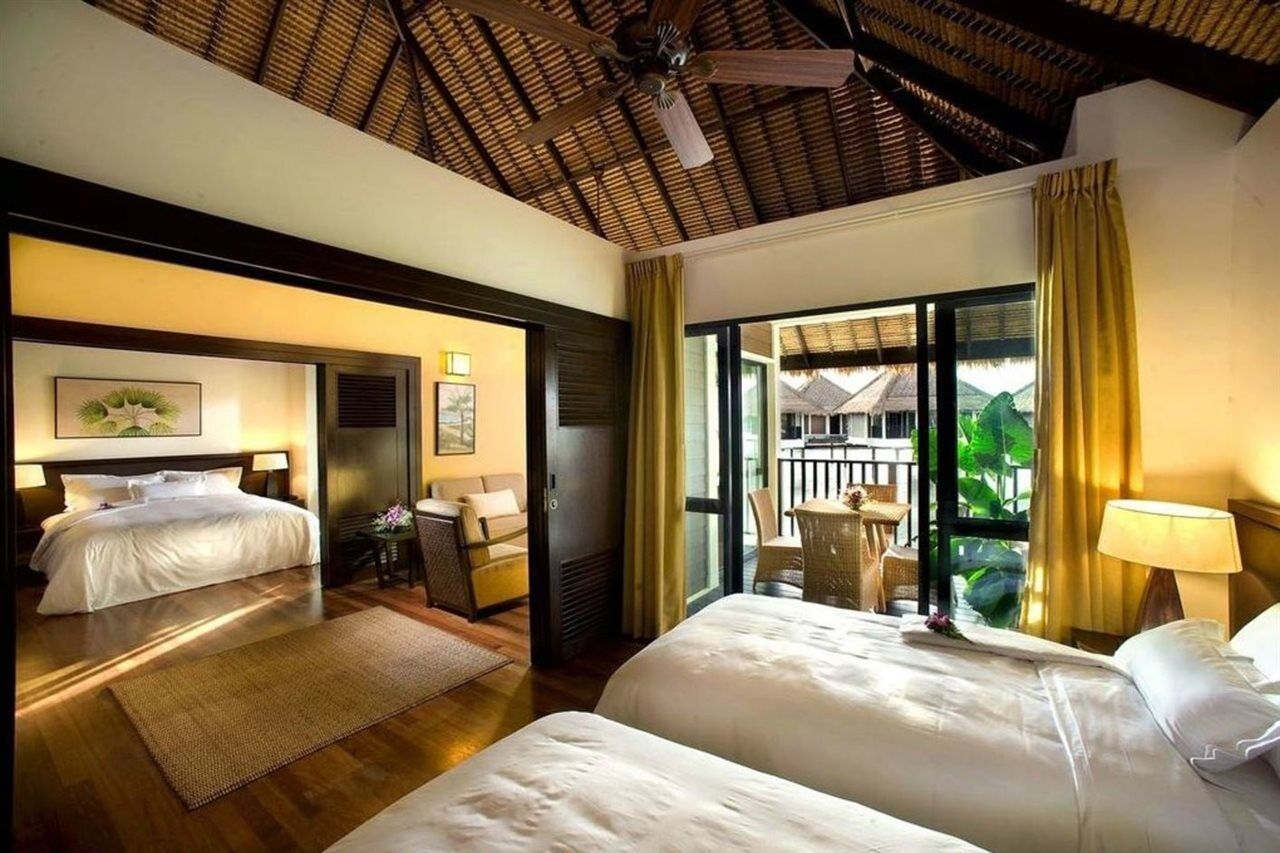 Avani Sepang Goldcoast Resort Kampong Bagan Lalang Kültér fotó Deluxe Family Suite